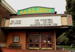 Gaslight Twin - Allen Theatres logo